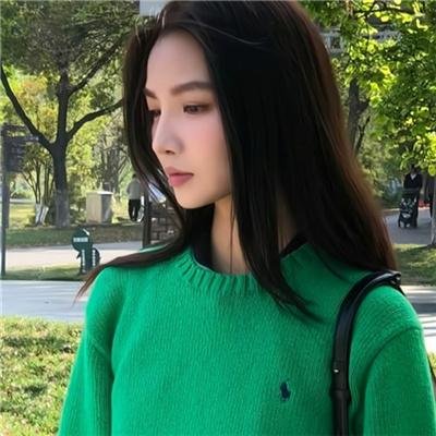 暗红